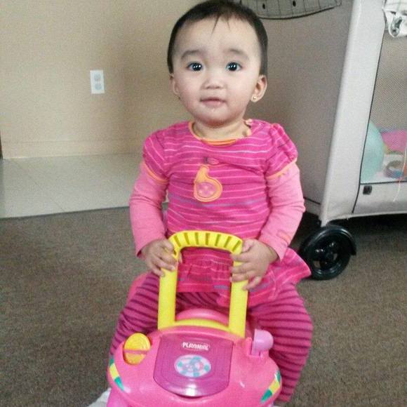 Meet your Posher, Evelyn salcedo - Picture 1 of 1